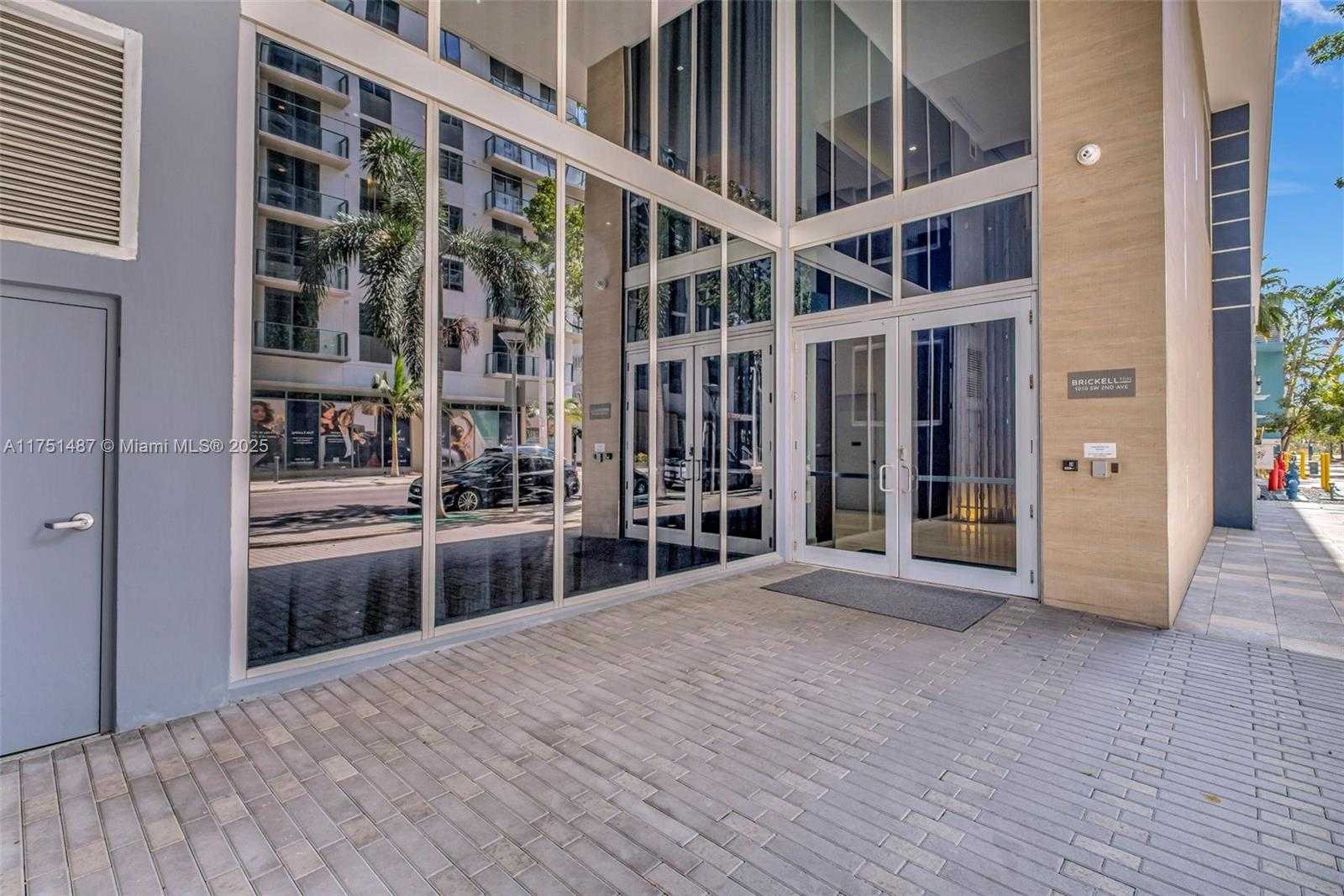 Small Image of 1010 SOUTH WEST 2ND AVE #LPH05, Miami Number 58