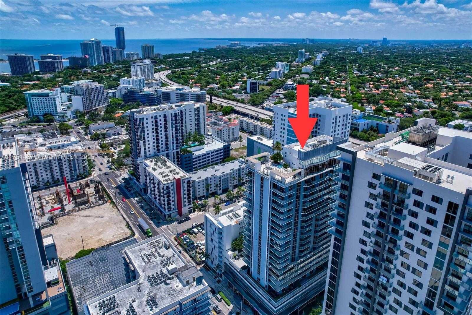 Small Image of 1010 SOUTH WEST 2ND AVE #LPH05, Miami Number 60