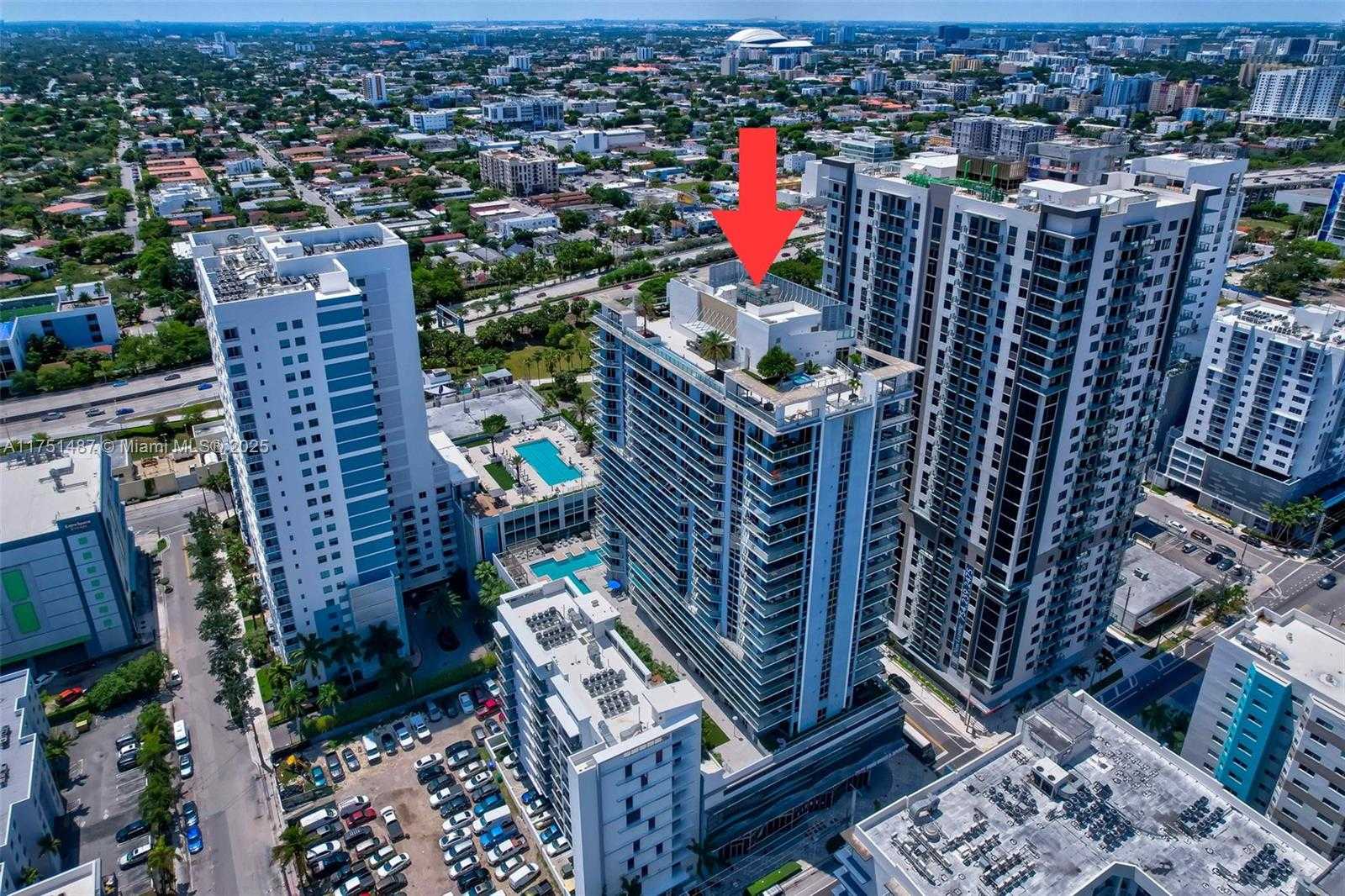 Small Image of 1010 SOUTH WEST 2ND AVE #LPH05, Miami Number 62