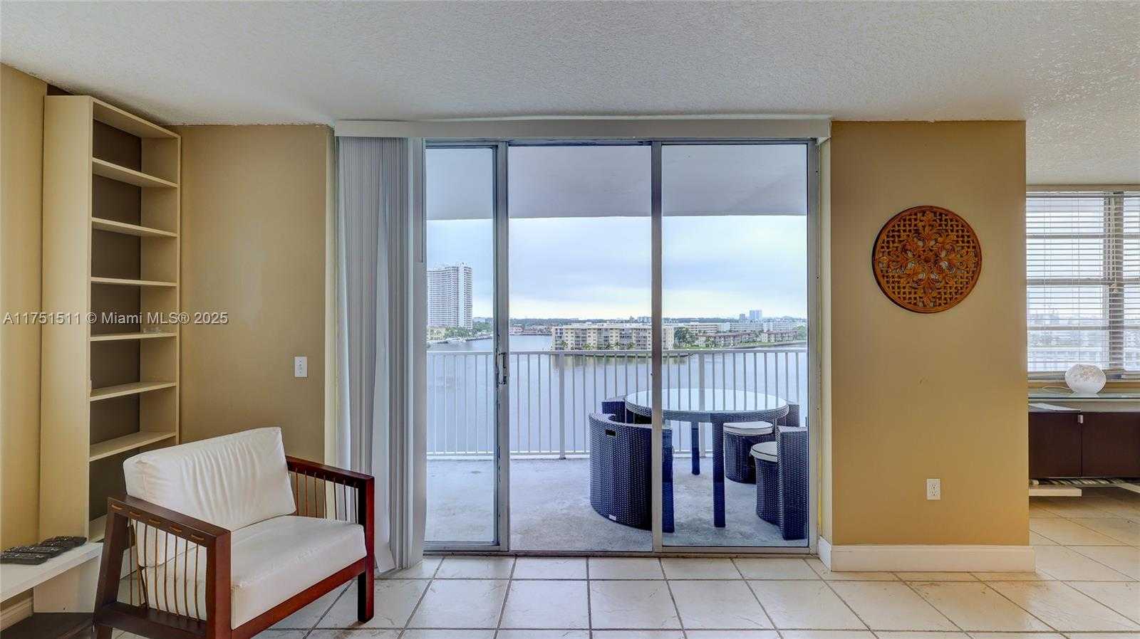 Small Image of 2851 NORTH EAST 183RD ST #817E, Aventura Number 12
