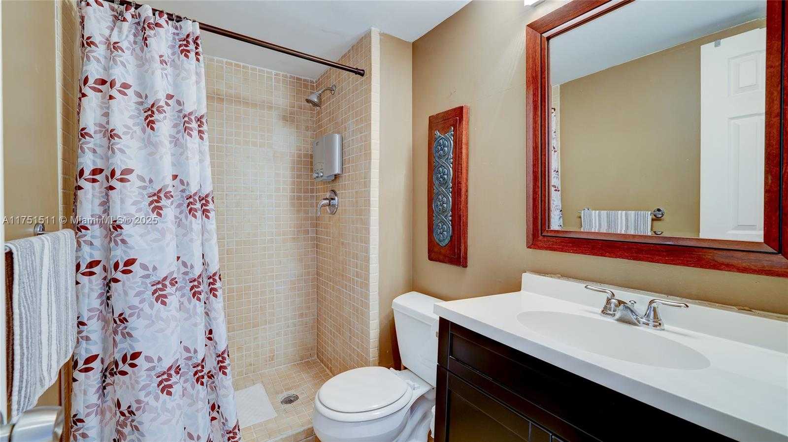 Small Image of 2851 NORTH EAST 183RD ST #817E, Aventura Number 22