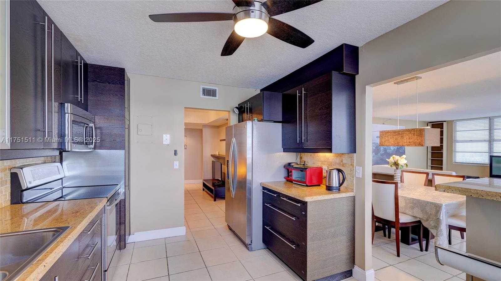 Small Image of 2851 NORTH EAST 183RD ST #817E, Aventura Number 7