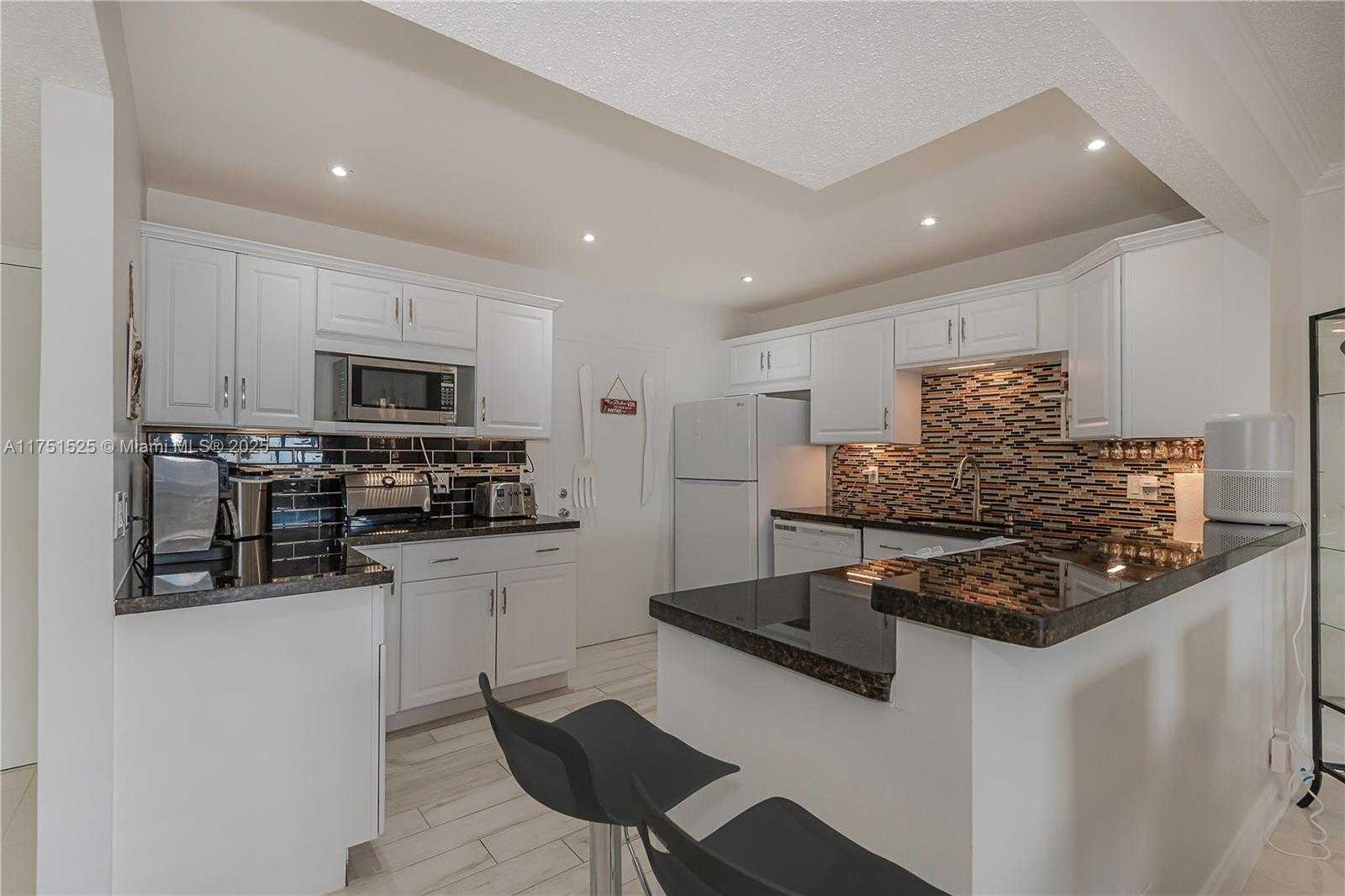 Small Image of 4751 NORTH WEST 21ST ST #401, Lauderhill Number 4