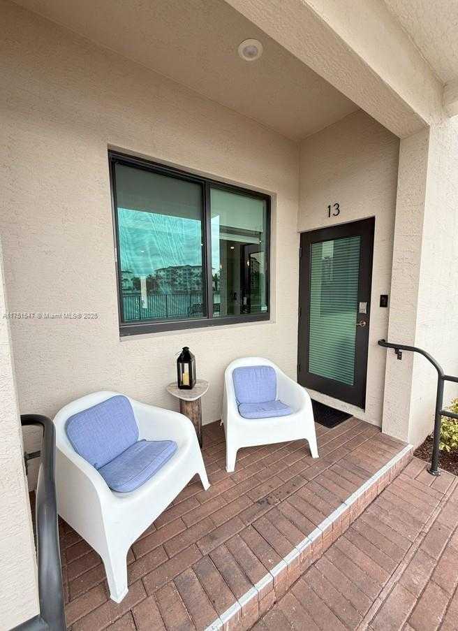 Small Image of 4640 NORTH WEST 84TH AVE #13, Doral Number 22