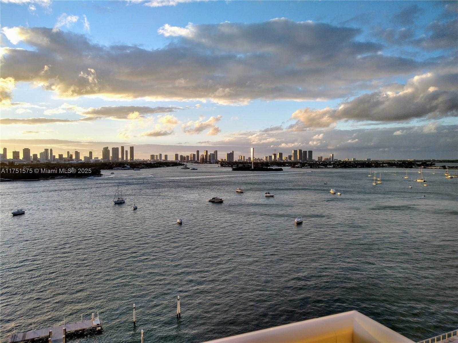 Small Image of 1000 WEST AVE #1118, Miami Beach Number 4