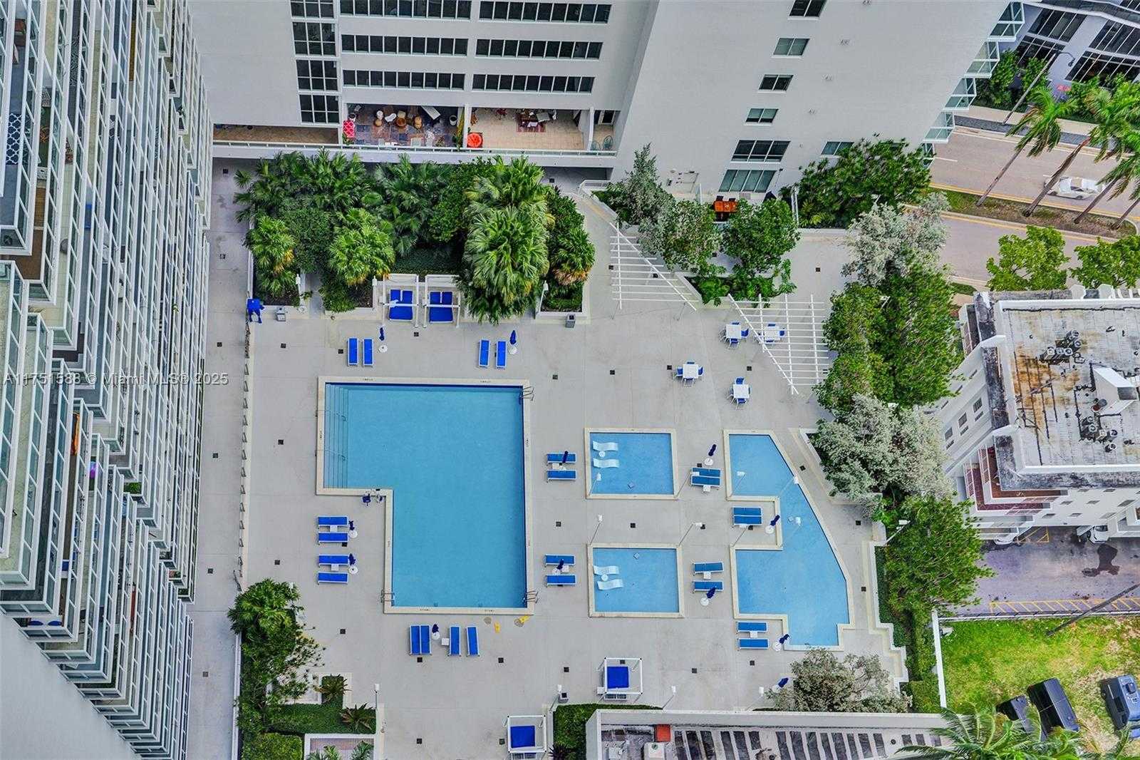 Small Image of 1900 NORTH BAYSHORE DR #3407, Miami Number 10