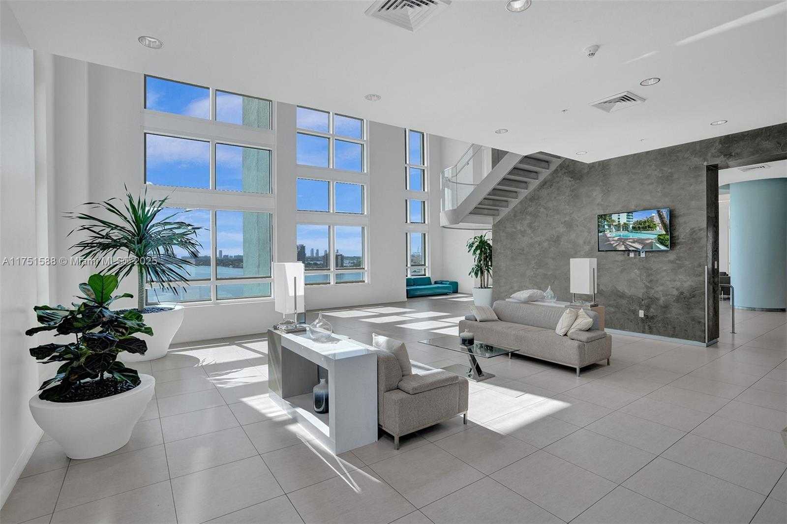 Small Image of 1900 NORTH BAYSHORE DR #3407, Miami Number 16