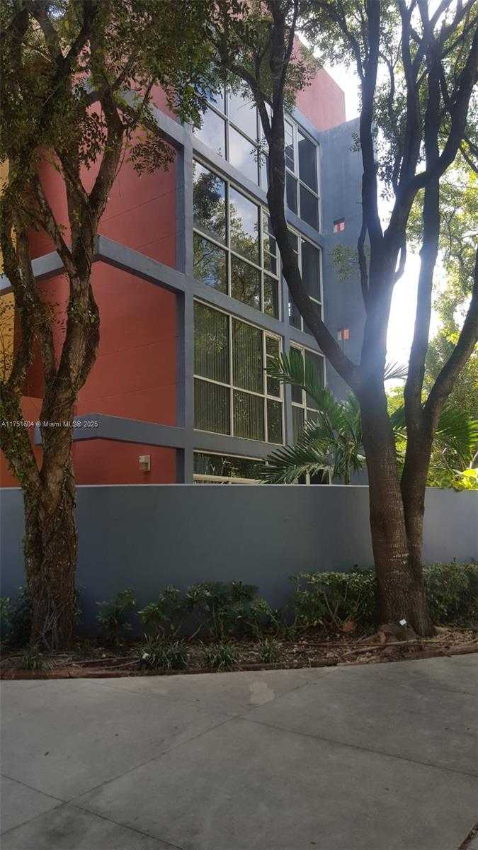 Imagen de Pequeño Objeto