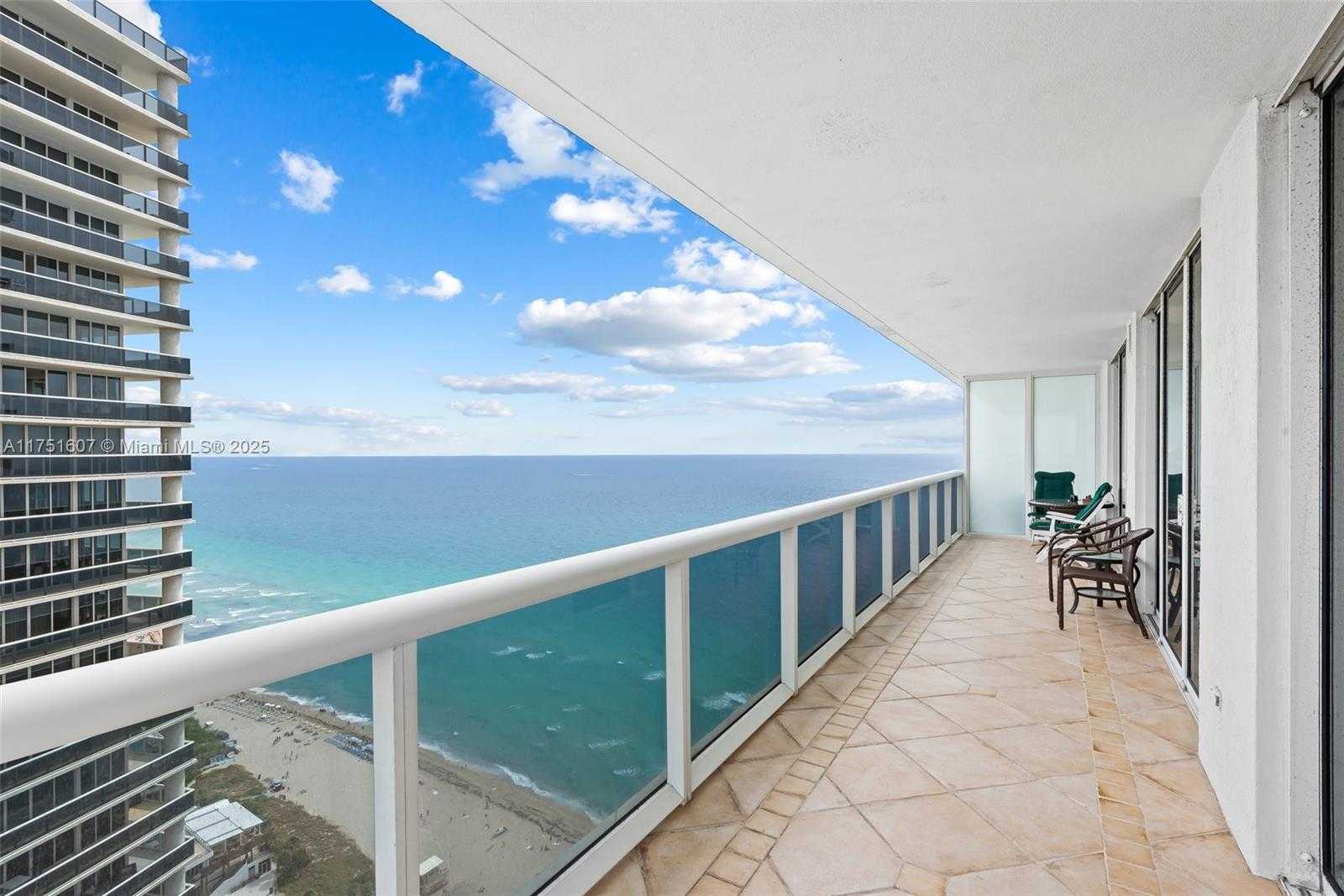 Small Image of 1830 SOUTH OCEAN DR #3708, Hallandale Beach Number 29