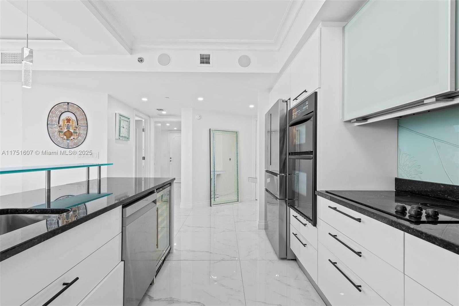Small Image of 1830 SOUTH OCEAN DR #3708, Hallandale Beach Number 5