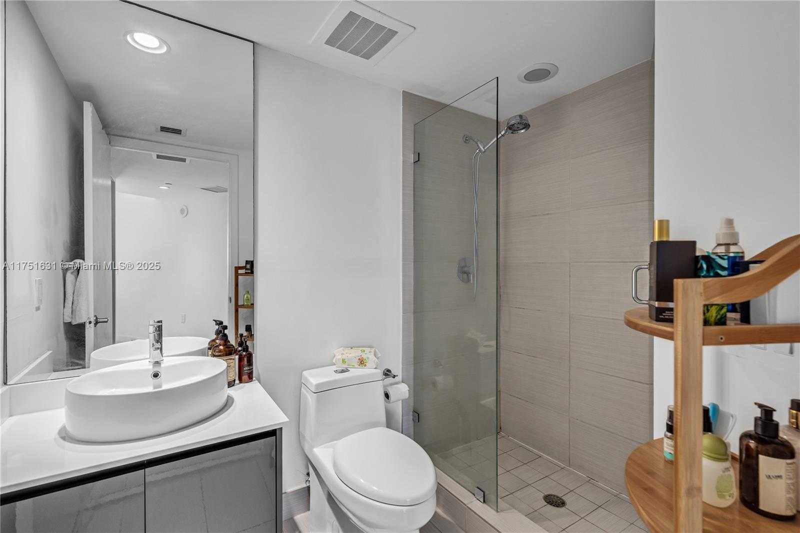 Small Image of 31 SOUTH EAST 6TH ST #702, Miami Number 12