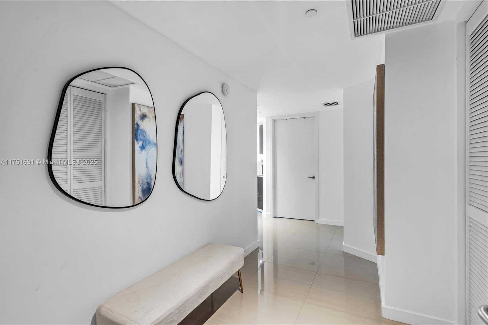Small Image of 31 SOUTH EAST 6TH ST #702, Miami Number 2
