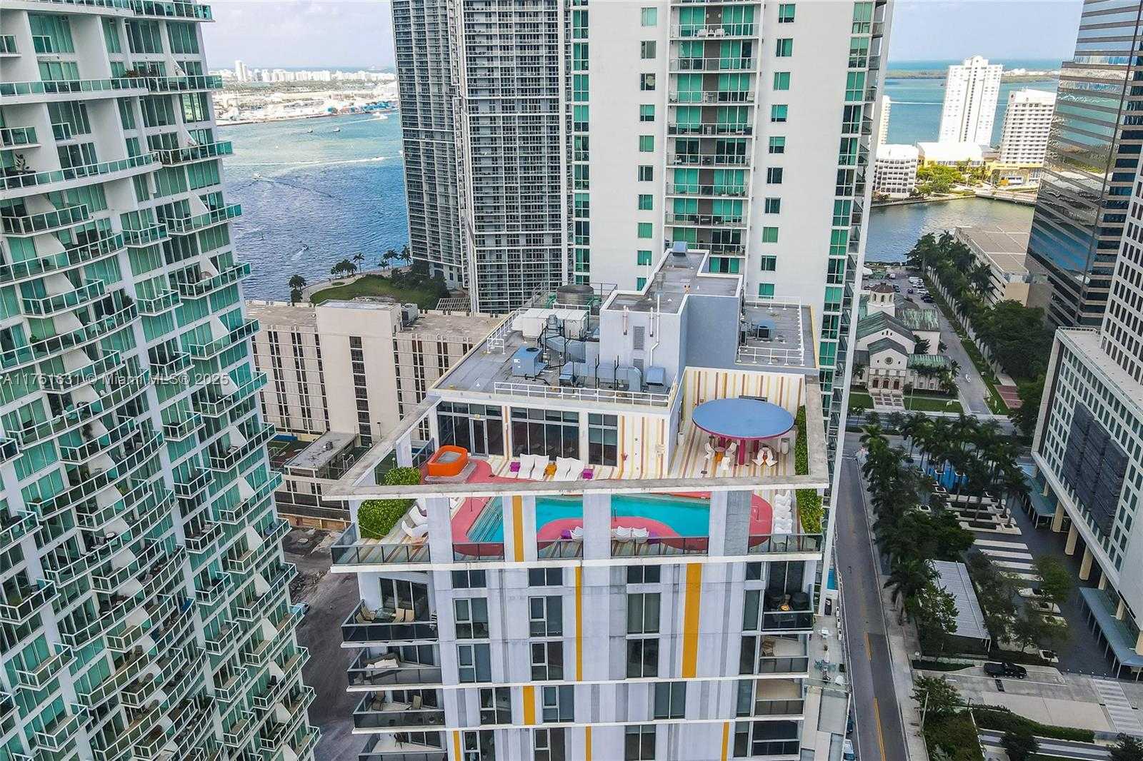 Small Image of 31 SOUTH EAST 6TH ST #702, Miami Number 21