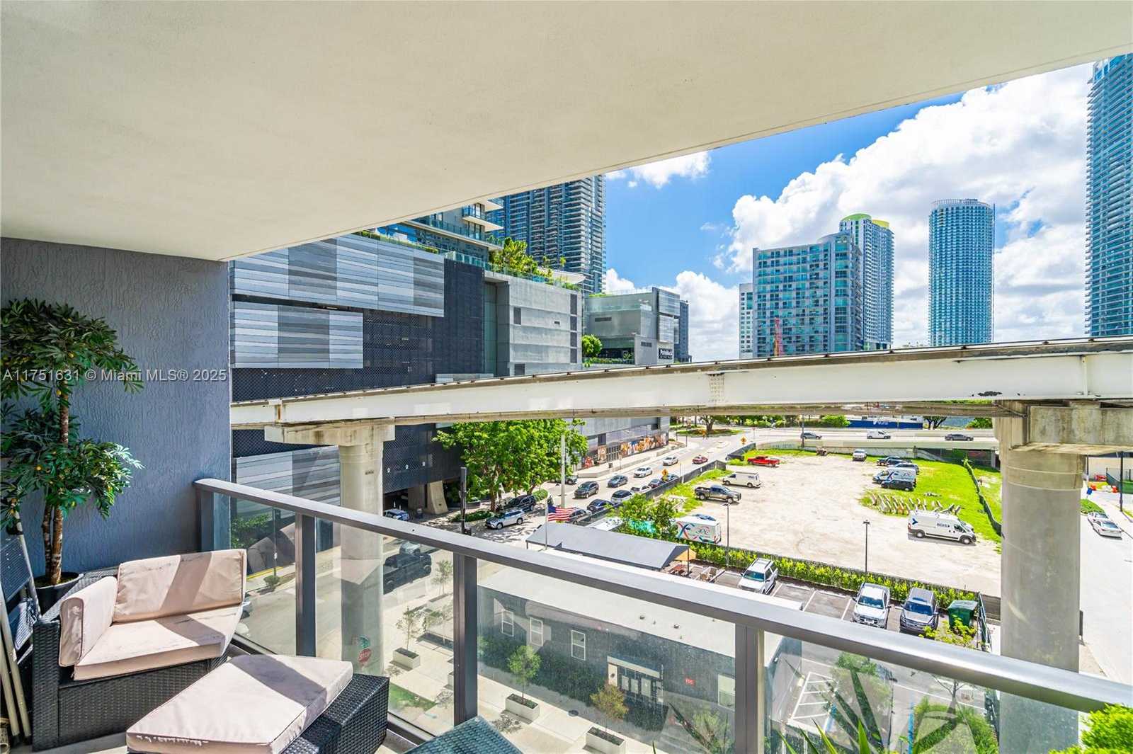 Small Image of 31 SOUTH EAST 6TH ST #702, Miami Number 23