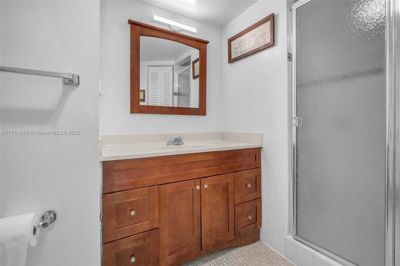 Small Image of 7135 COLLINS AVE #1225, Miami Beach Number 19