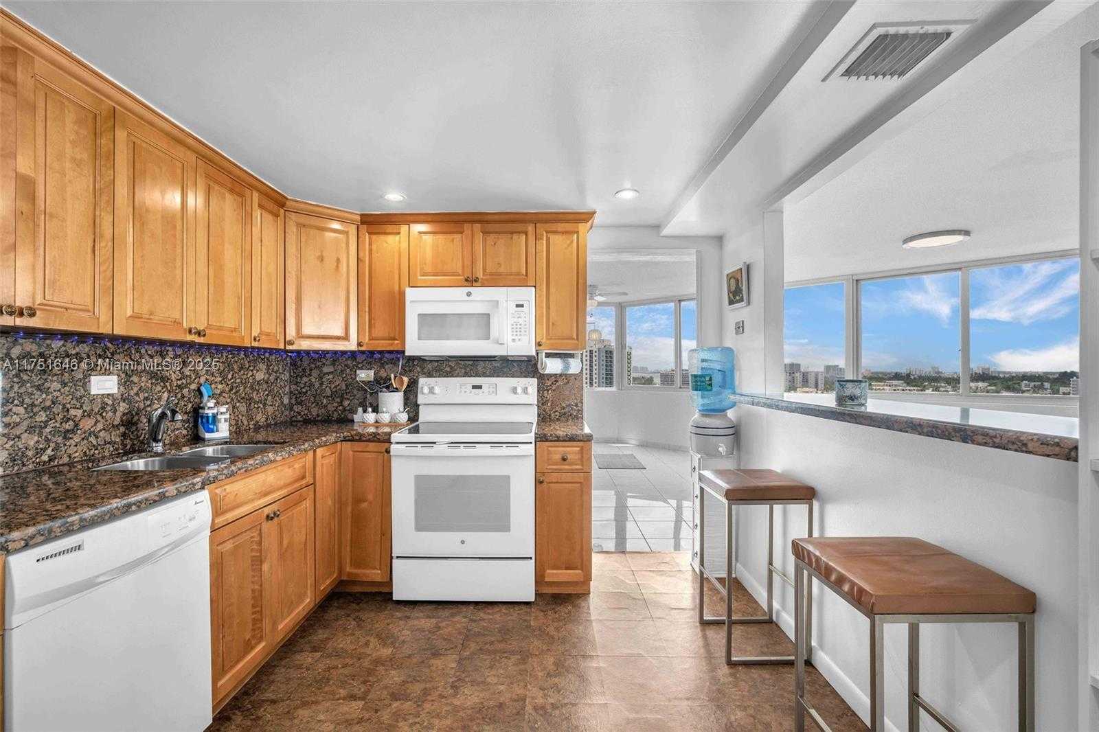 Small Image of 7135 COLLINS AVE #1225, Miami Beach Number 7
