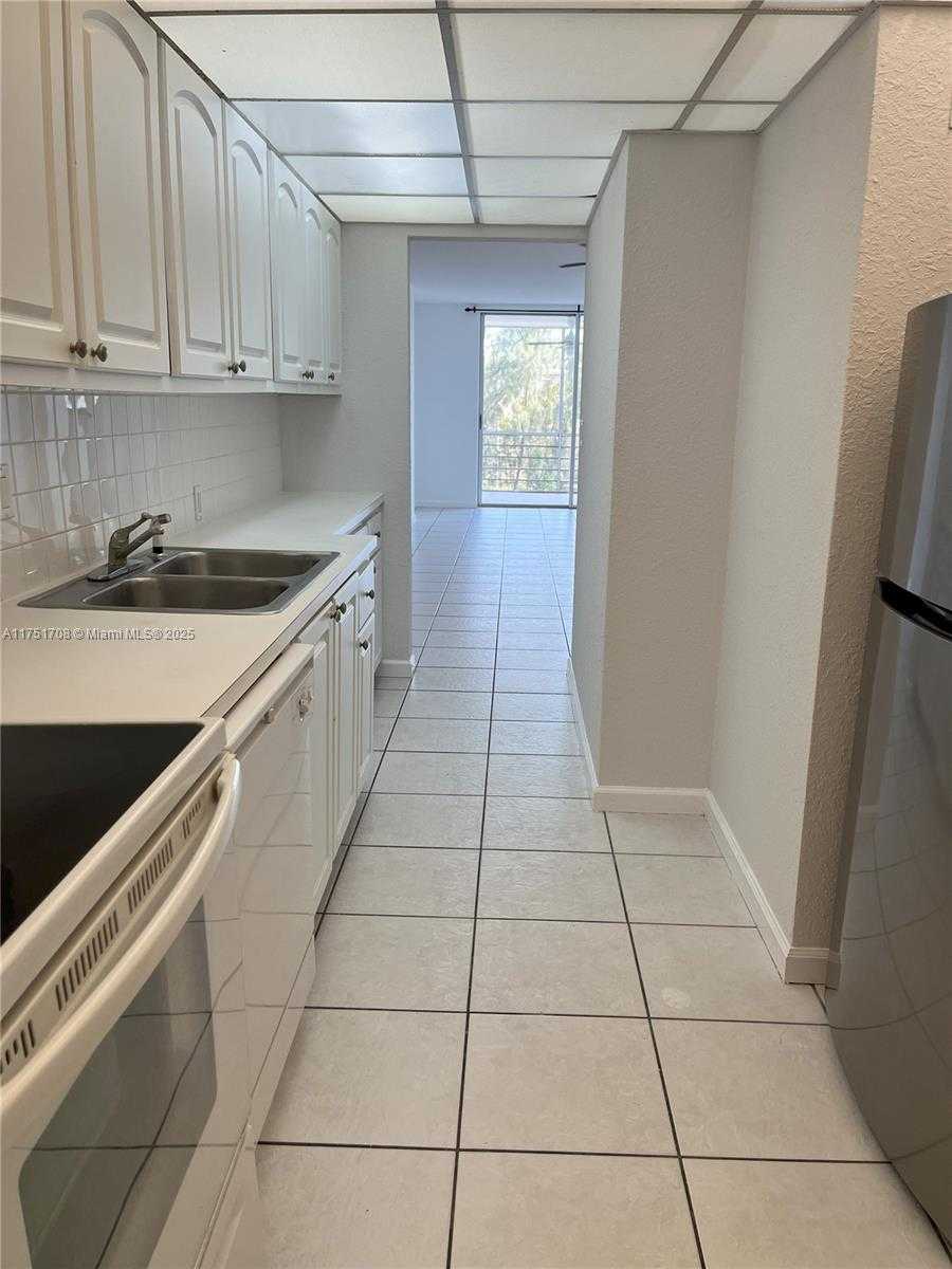 Small Image of 3660 NORTH EAST 166TH ST #305, North Miami Beach Number 15