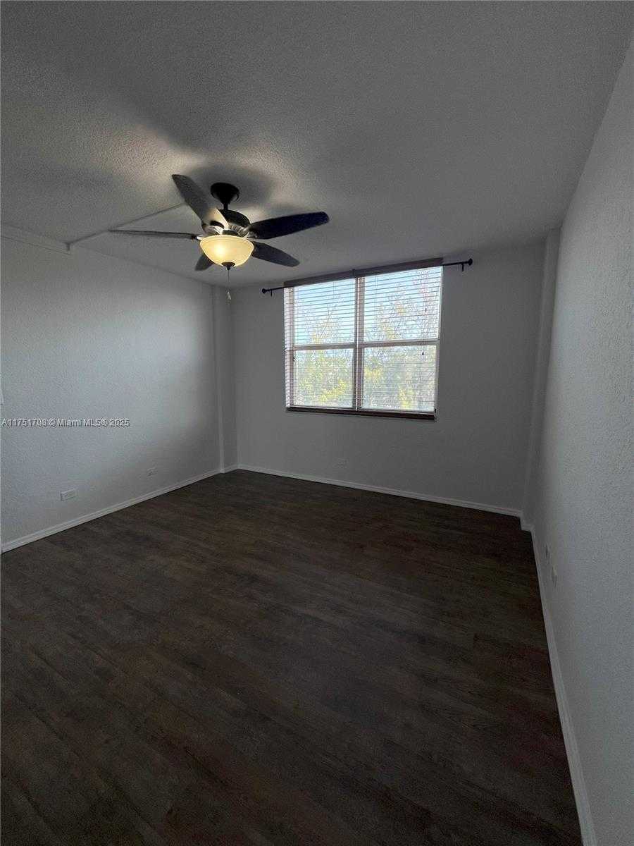 Small Image of 3660 NORTH EAST 166TH ST #305, North Miami Beach Number 19