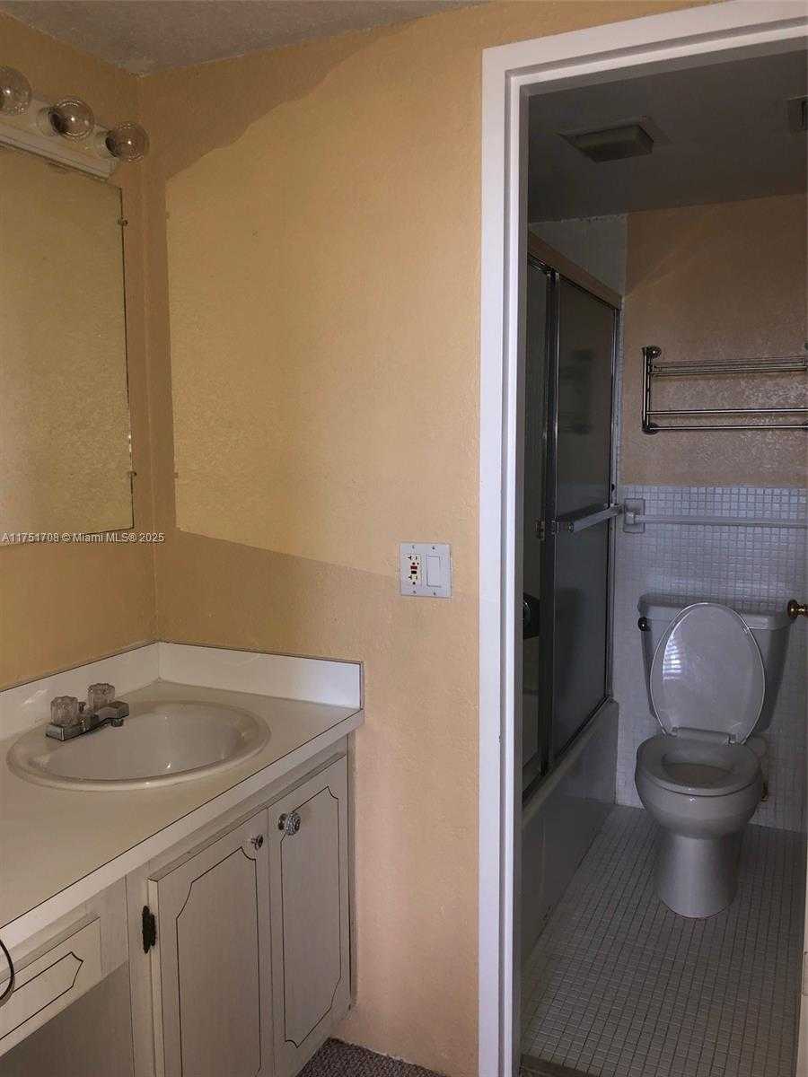 Small Image of 3660 NORTH EAST 166TH ST #305, North Miami Beach Number 25