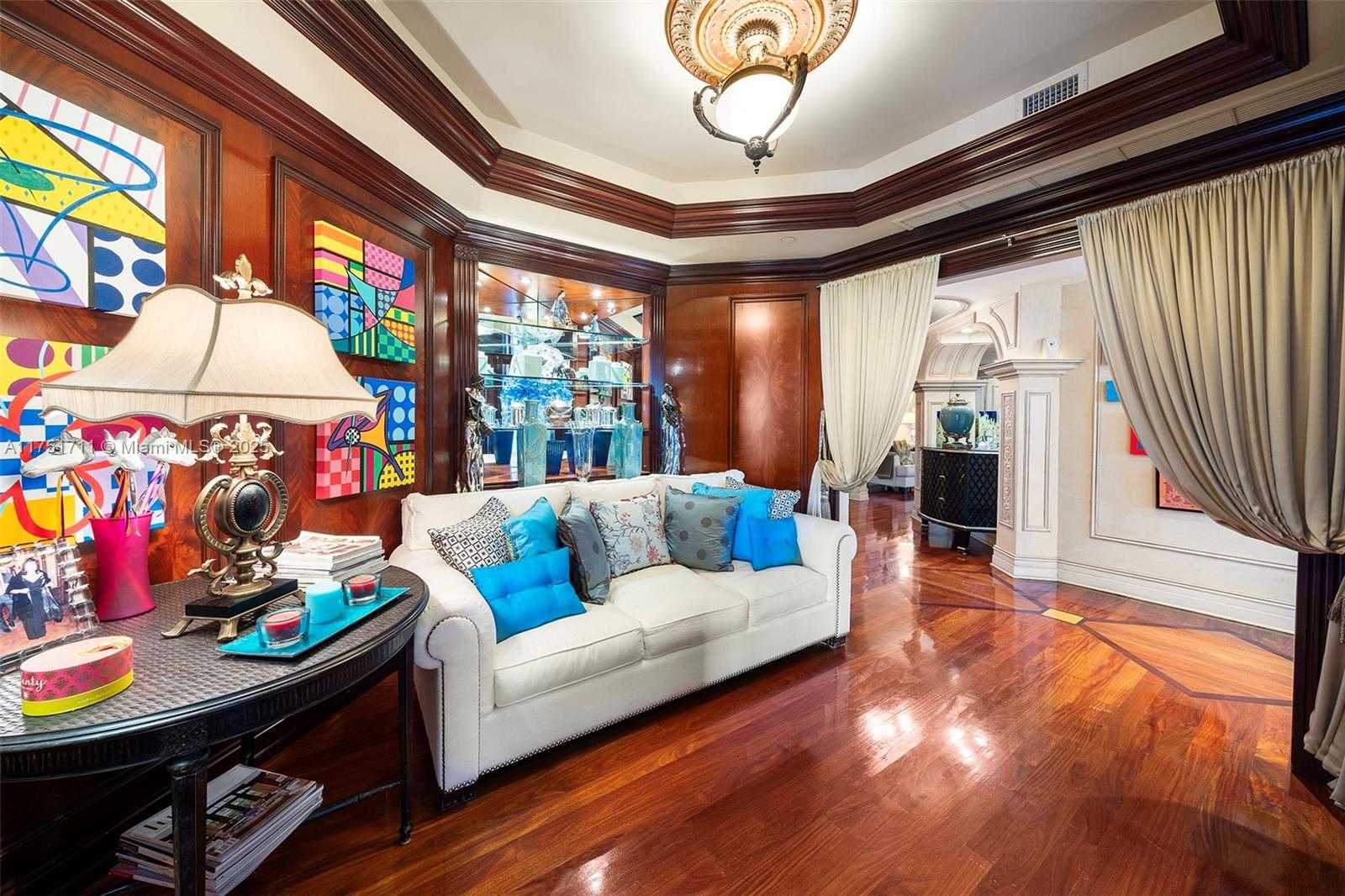 Small Image of 10 EDGEWATER DR #10H, Coral Gables Number 25