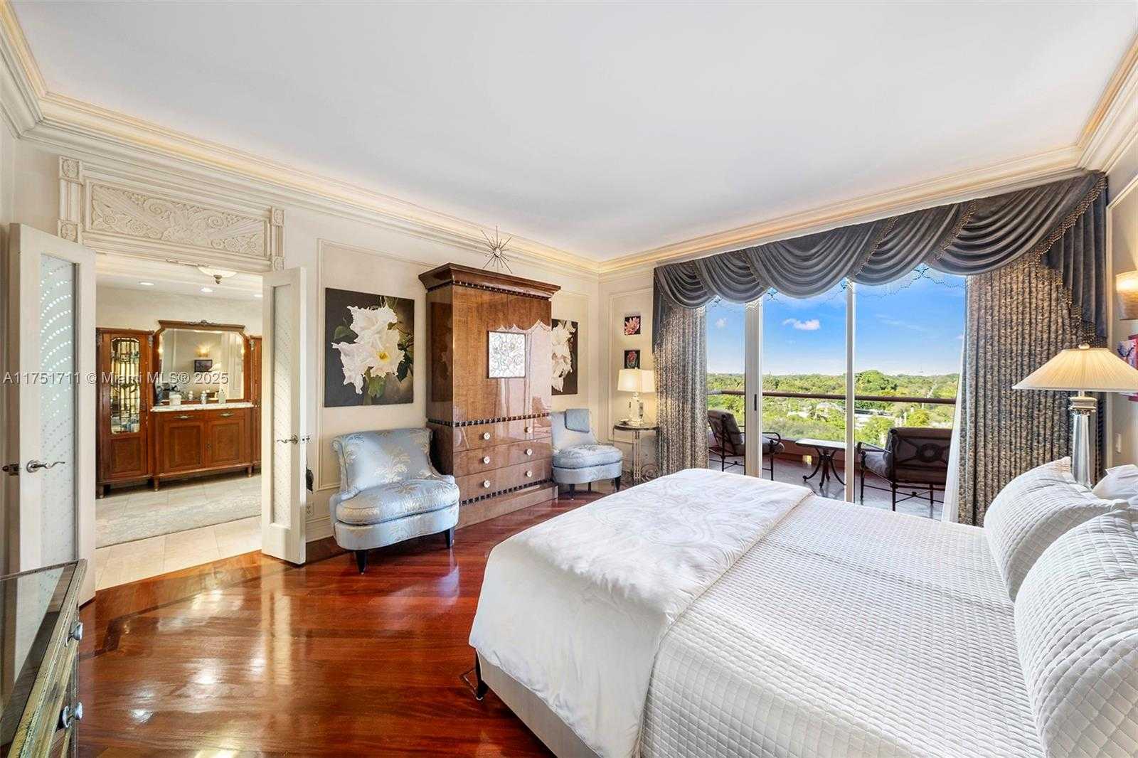 Small Image of 10 EDGEWATER DR #10H, Coral Gables Number 29