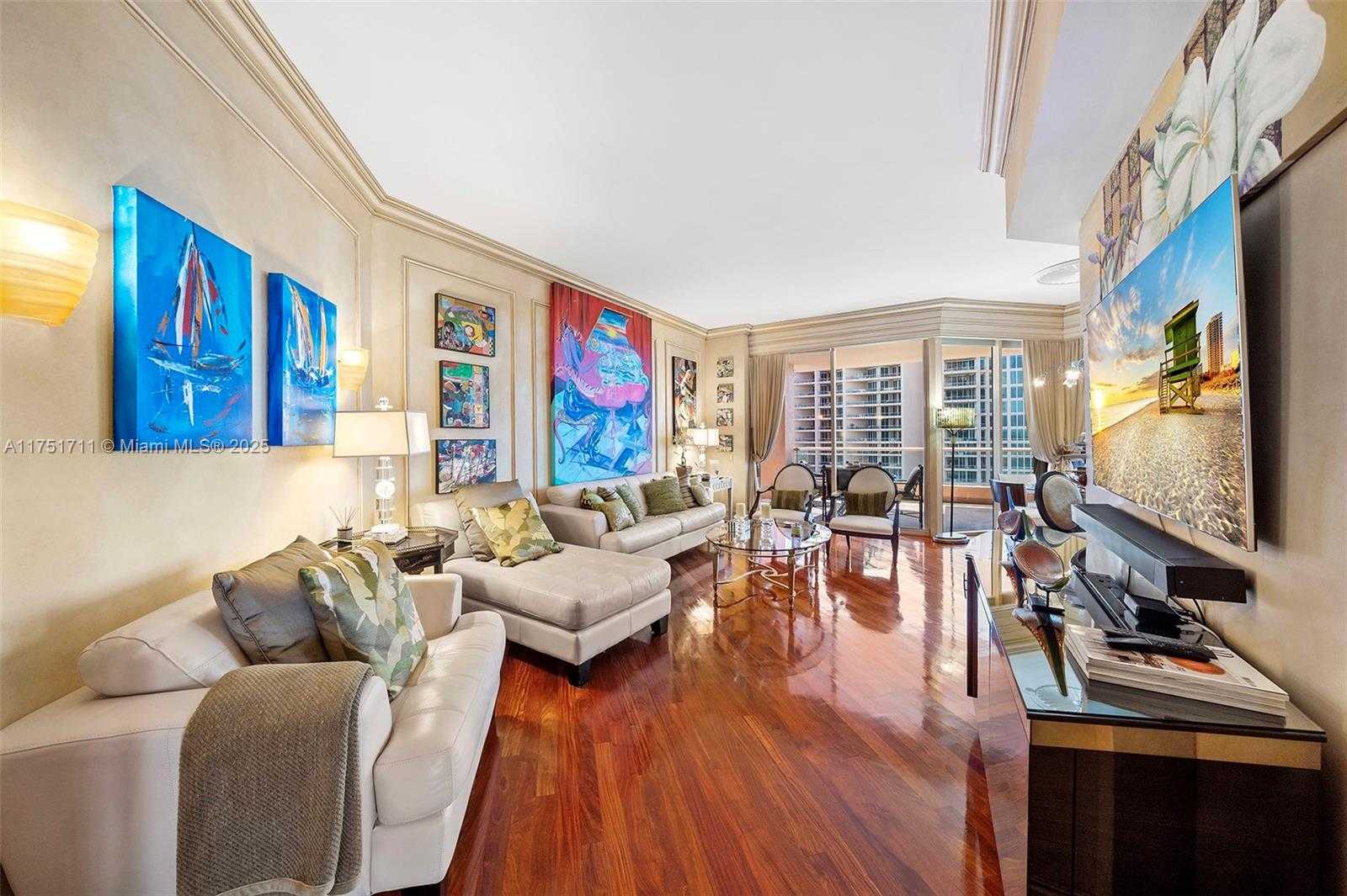 Small Image of 10 EDGEWATER DR #10H, Coral Gables Number 5