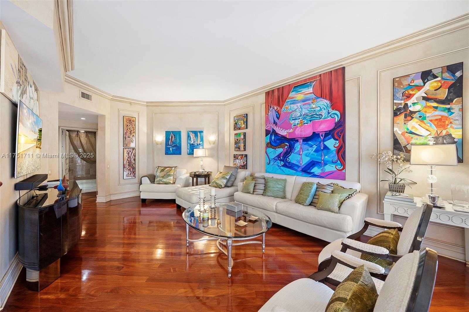 Small Image of 10 EDGEWATER DR #10H, Coral Gables Number 8