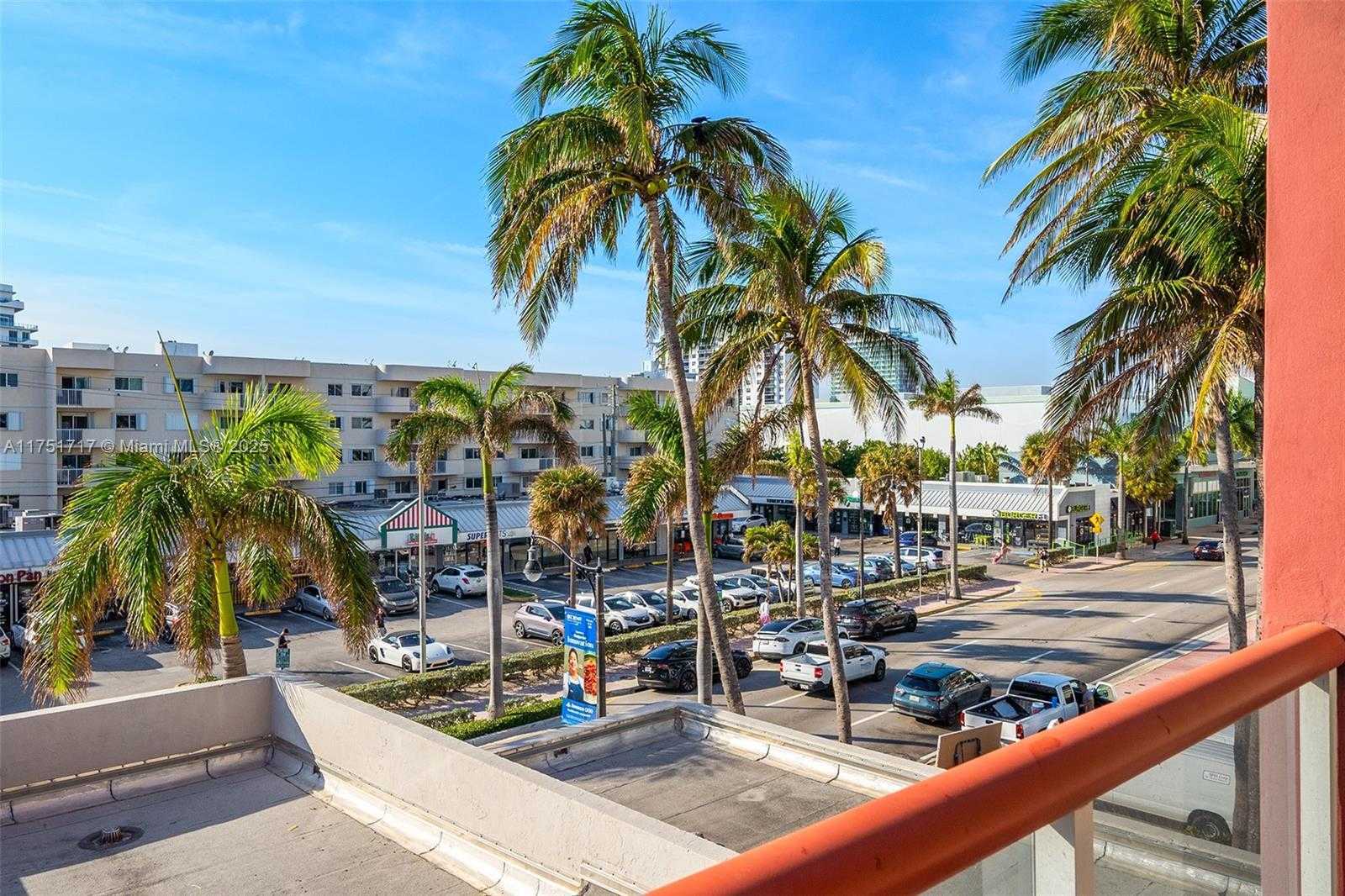 Small Image of 6767 COLLINS AVE #302, Miami Beach Number 25