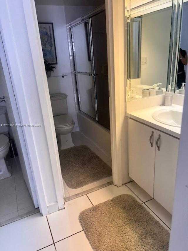 Small Image of 3675 NORTH COUNTRY CLUB DR #2205, Aventura Number 8