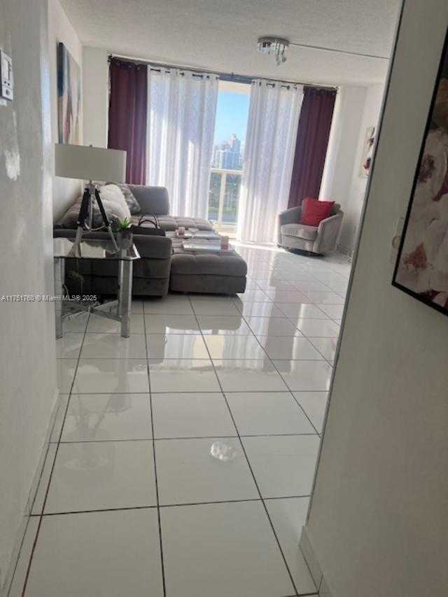 Small Image of 3675 NORTH COUNTRY CLUB DR #2205, Aventura Number 9