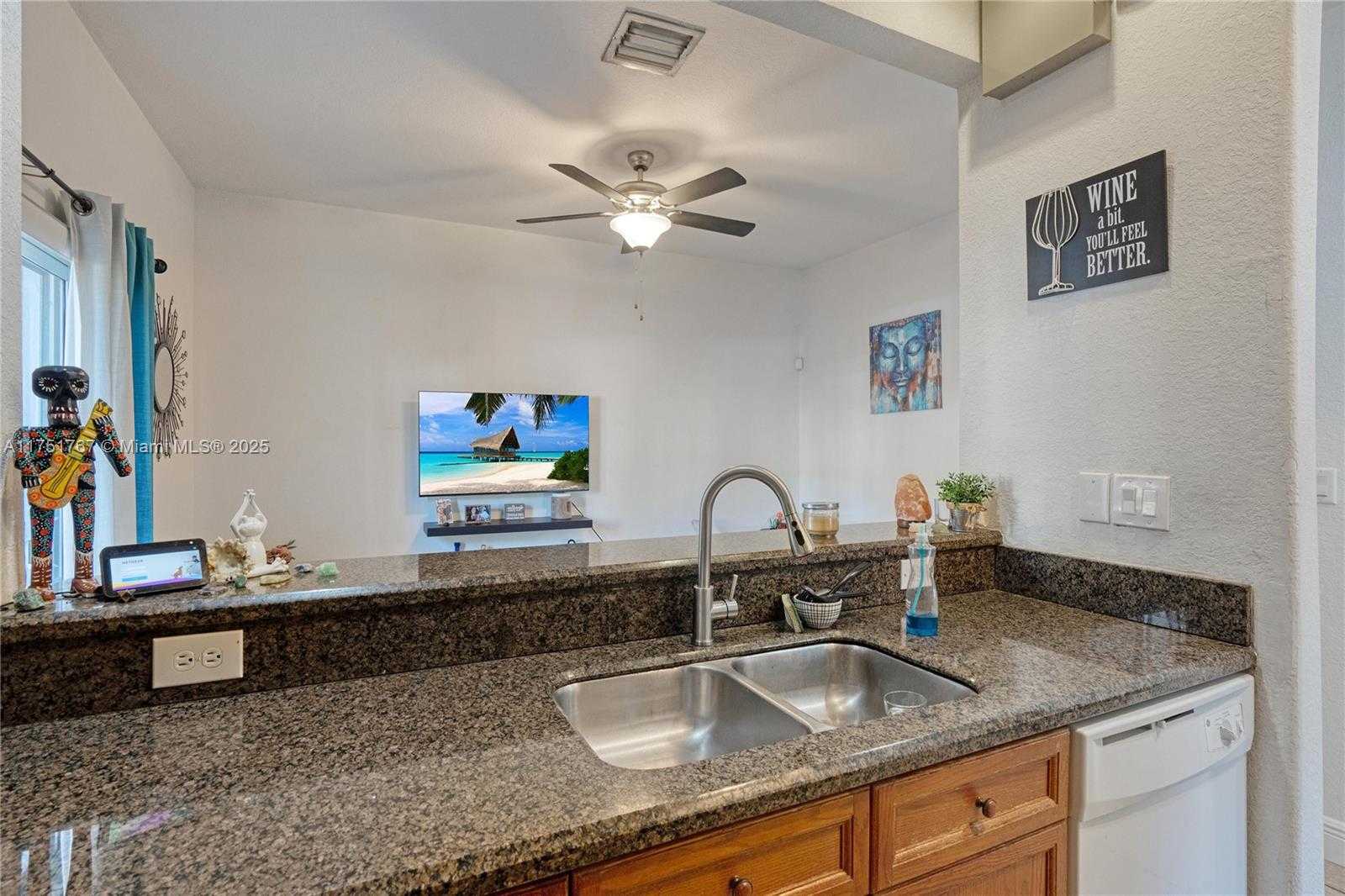 Small Image of 3383 MERRICK CT #1116, Margate Number 11