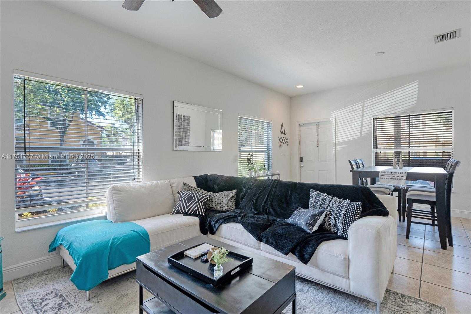 Small Image of 3383 MERRICK CT #1116, Margate Number 13