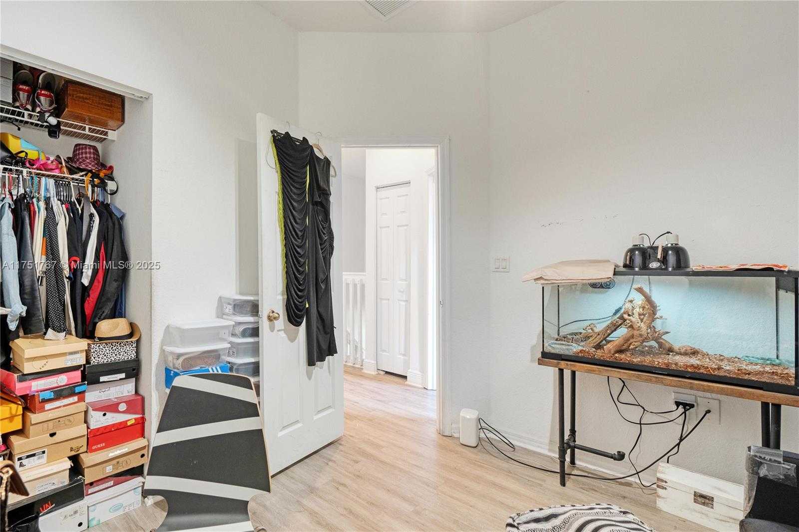 Small Image of 3383 MERRICK CT #1116, Margate Number 22