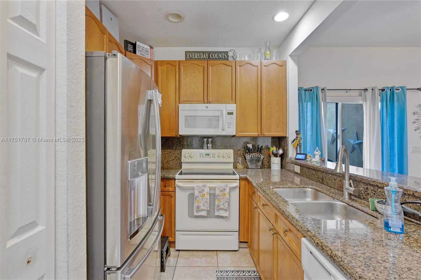 Small Image of 3383 MERRICK CT #1116, Margate Number 9