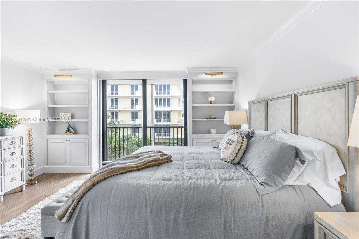 Small Image of 400 SOUTH OCEAN BLVD #2230, Palm Beach Number 14