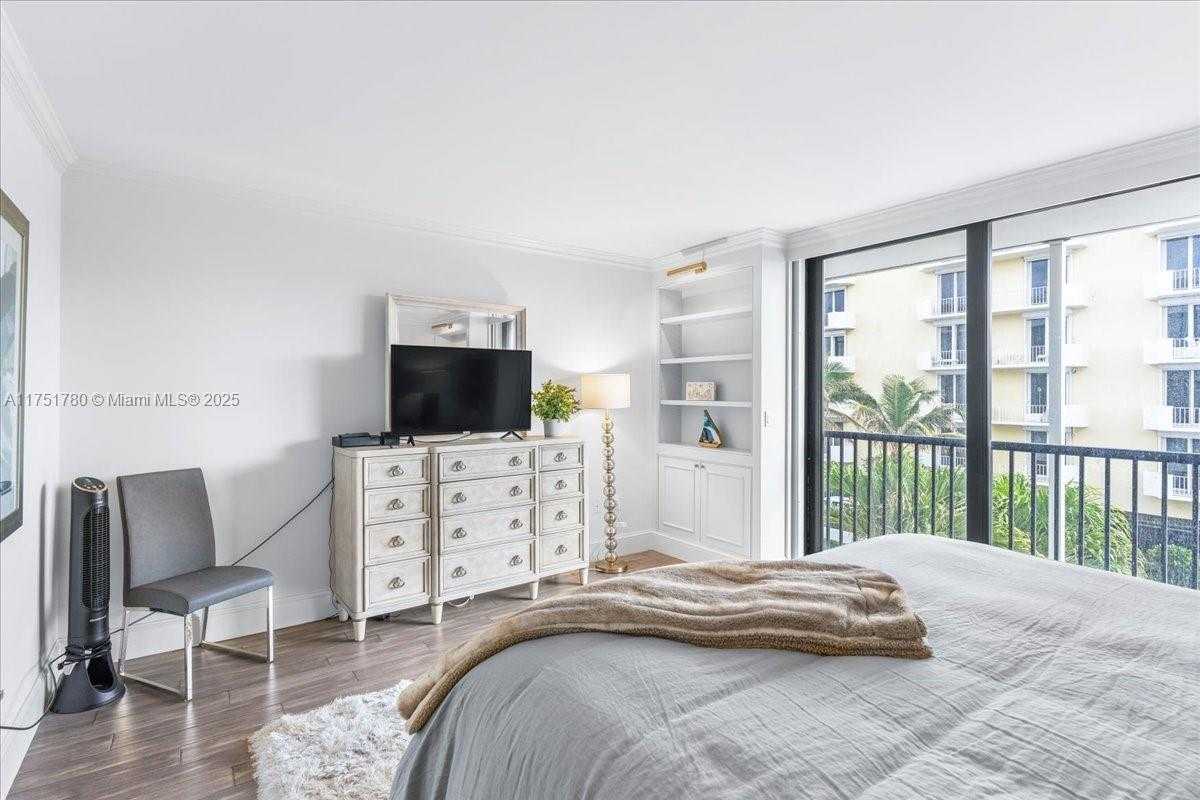 Small Image of 400 SOUTH OCEAN BLVD #2230, Palm Beach Number 15