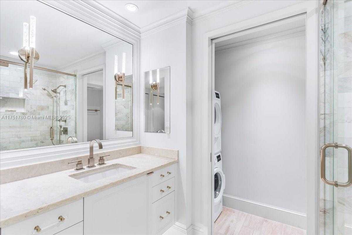 Small Image of 400 SOUTH OCEAN BLVD #2230, Palm Beach Number 20