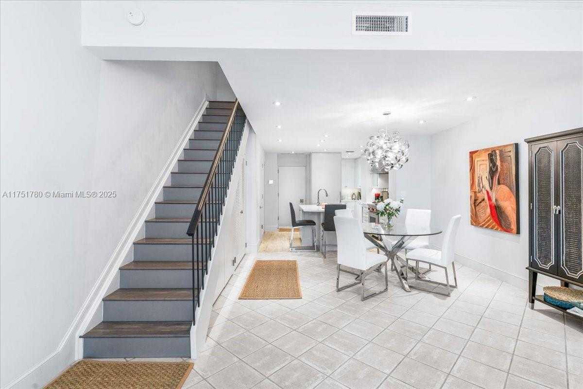 Small Image of 400 SOUTH OCEAN BLVD #2230, Palm Beach Number 3