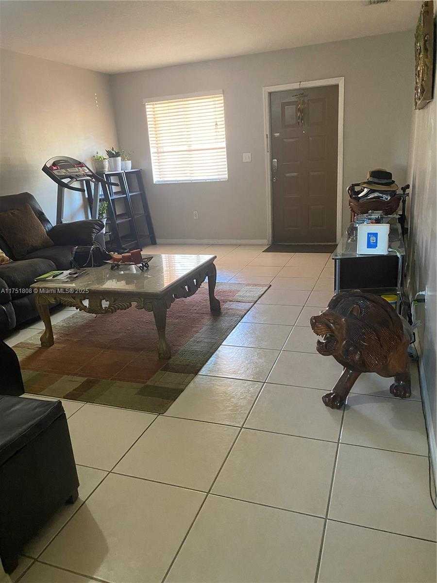 Small Image of 5868 SOUTH WEST 163RD AVE, Miami Number 3