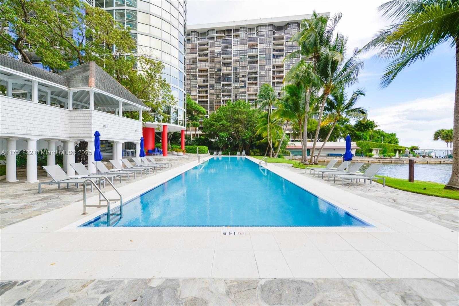 Small Image of 2025 BRICKELL AVE #901, Miami Number 36