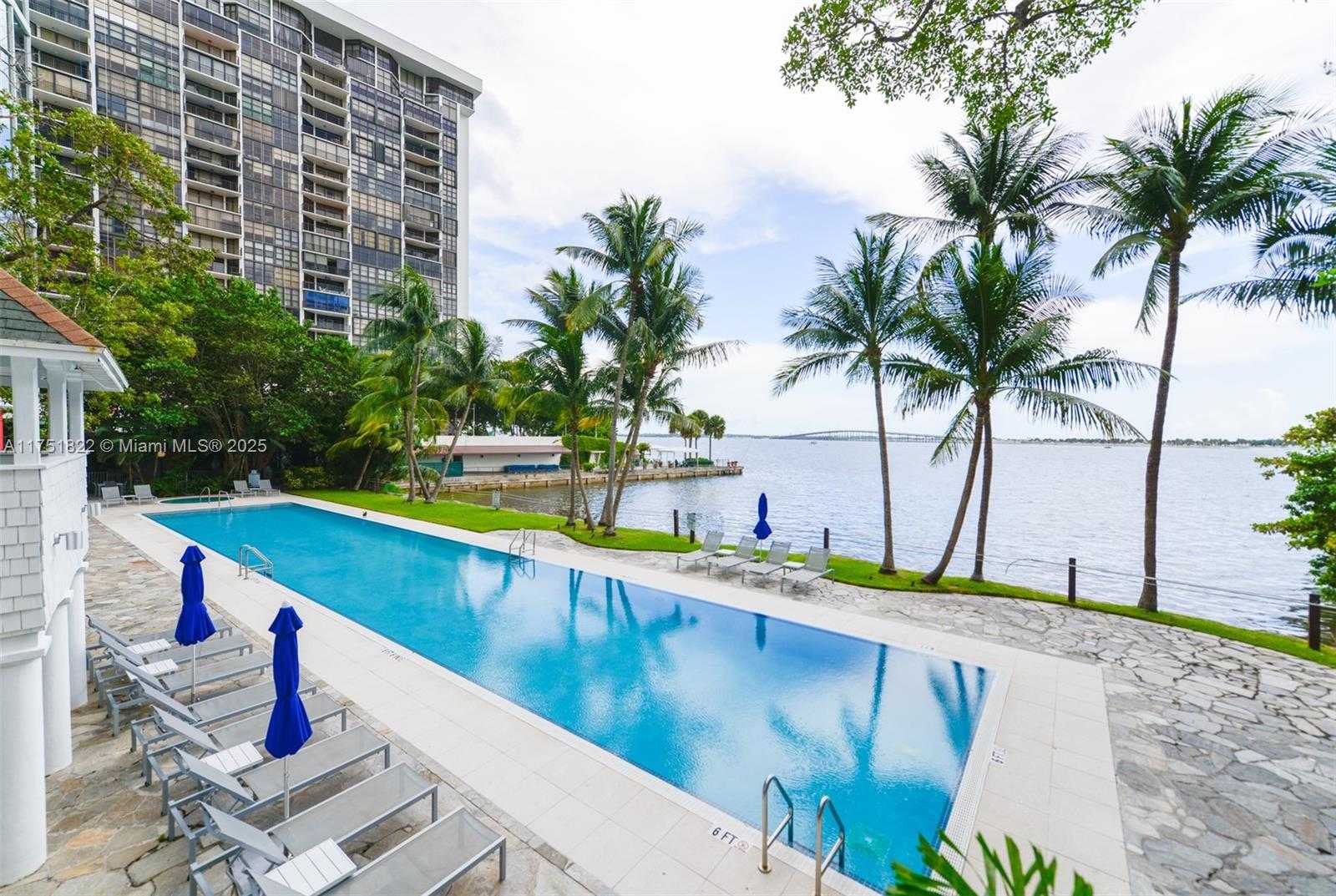 Small Image of 2025 BRICKELL AVE #901, Miami Number 44