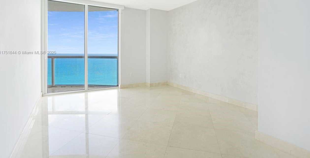 Small Image of 6365 COLLINS AVE #4002, Miami Beach Number 13