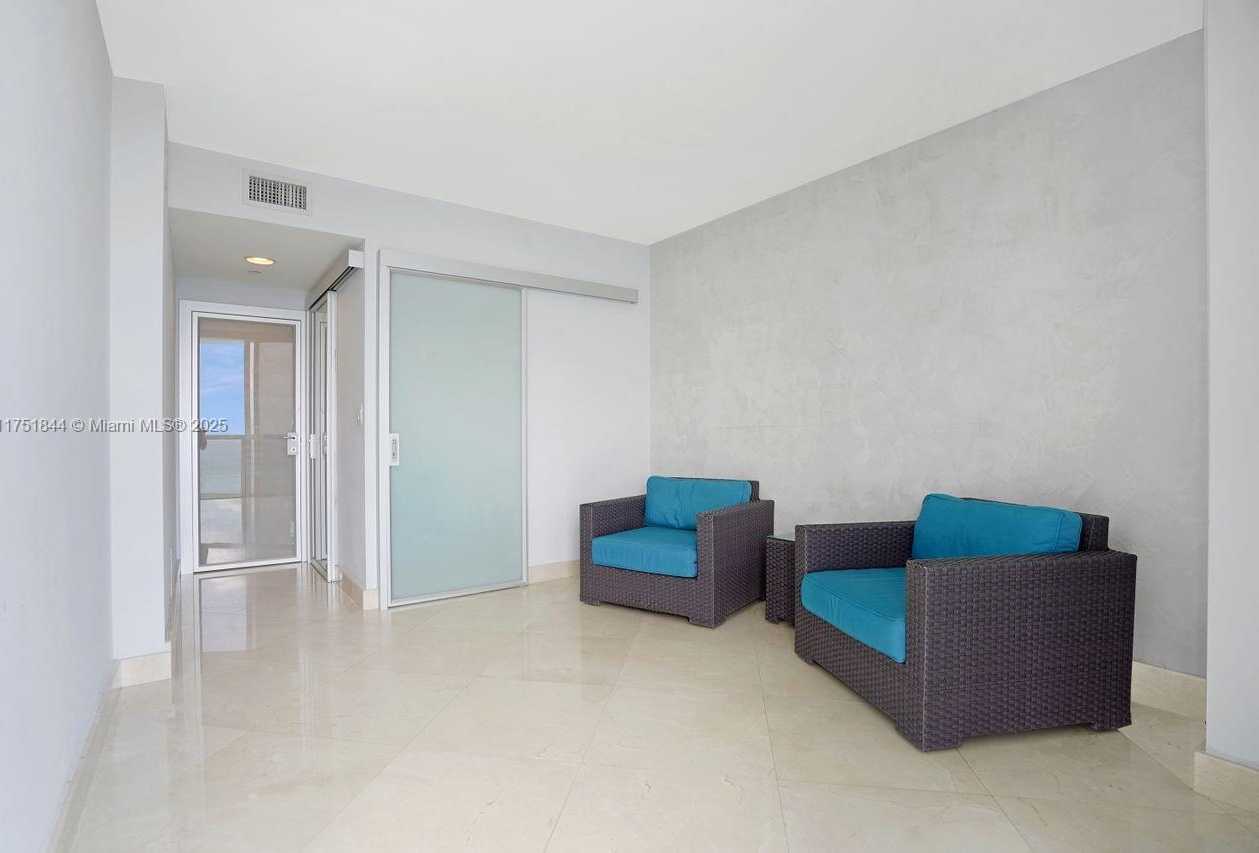 Small Image of 6365 COLLINS AVE #4002, Miami Beach Number 18