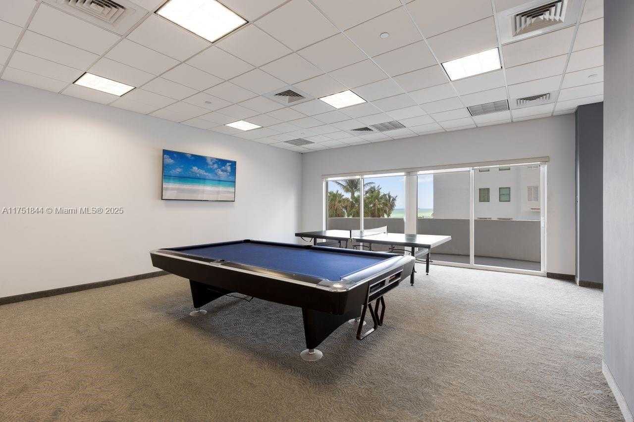 Small Image of 6365 COLLINS AVE #4002, Miami Beach Number 25