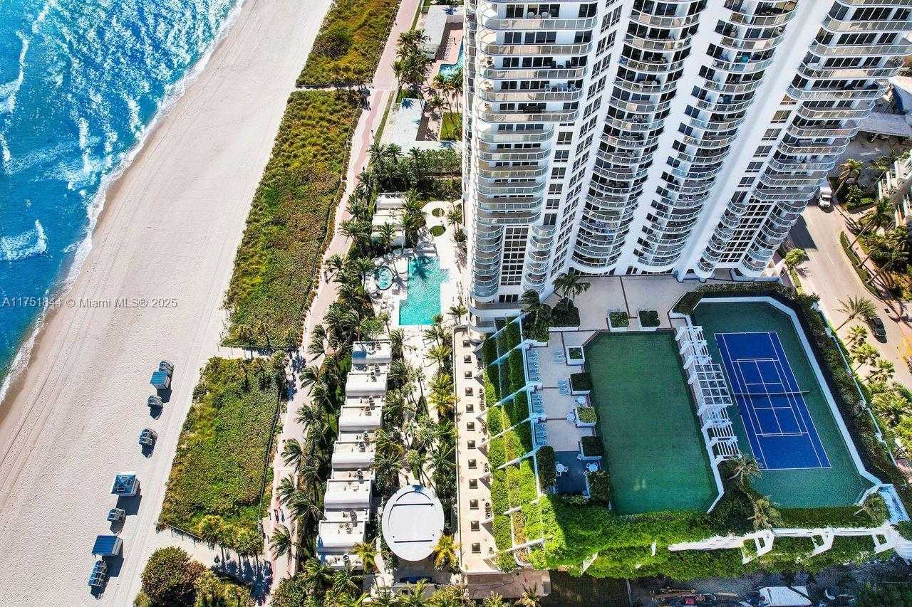Small Image of 6365 COLLINS AVE #4002, Miami Beach Number 30