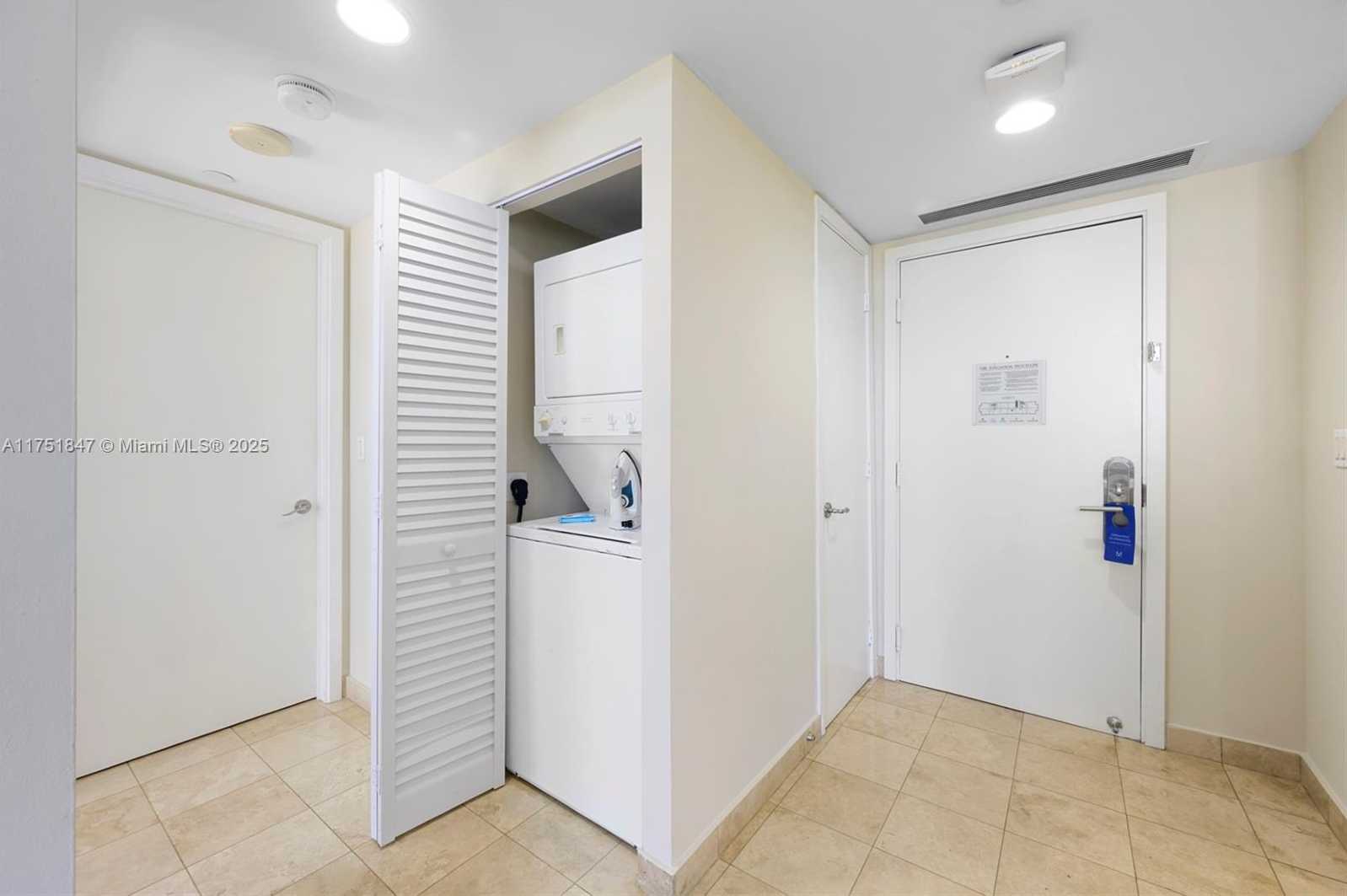 Small Image of 18683 Collins Ave, Sunny Isles Beach, FL 33160, USA Number 14