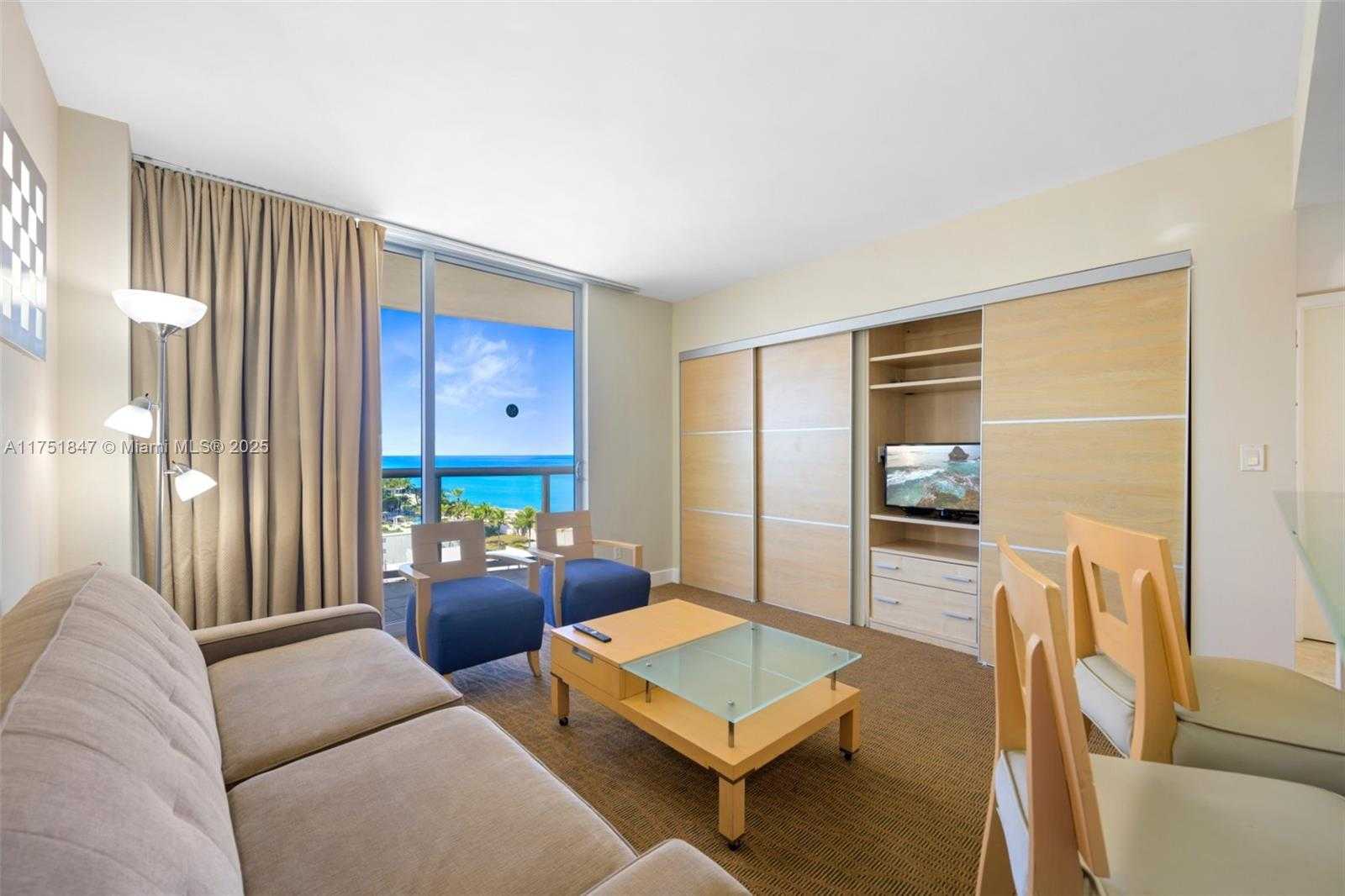 Small Image of 18683 Collins Ave, Sunny Isles Beach, FL 33160, USA Number 2