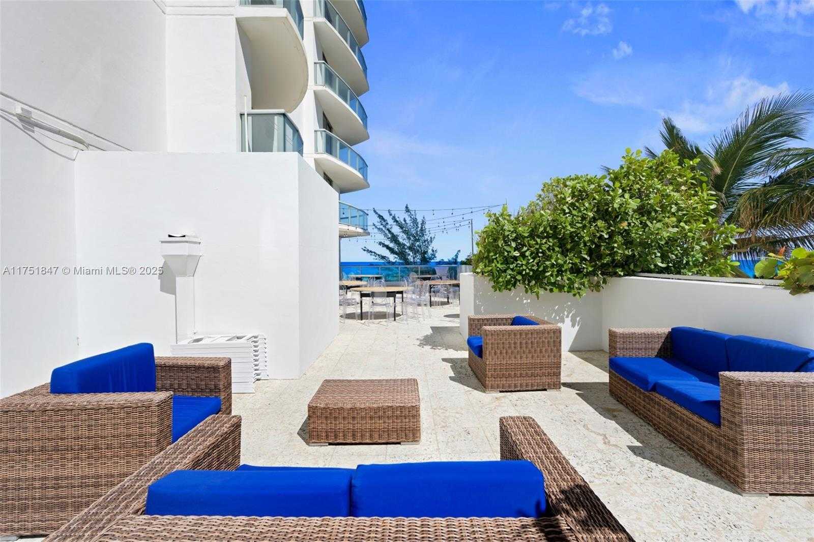 Small Image of 18683 Collins Ave, Sunny Isles Beach, FL 33160, USA Number 23
