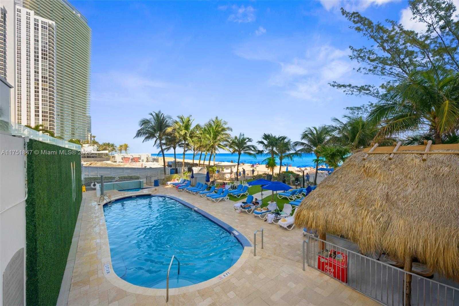 Small Image of 18683 Collins Ave, Sunny Isles Beach, FL 33160, USA Number 25