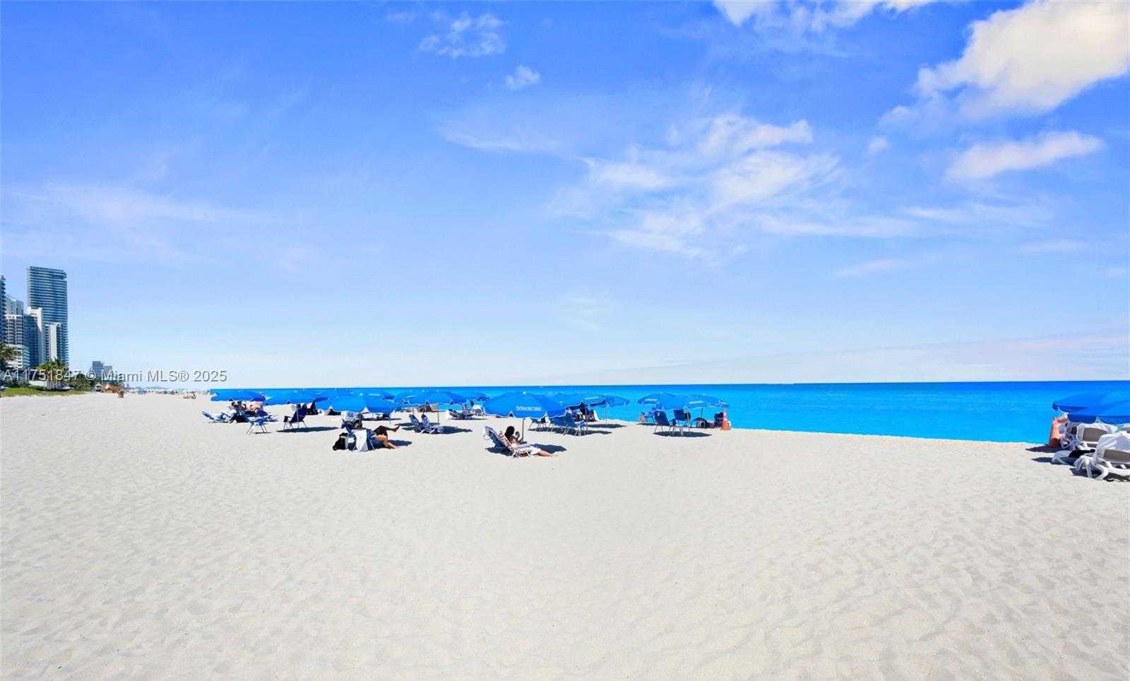 Small Image of 18683 Collins Ave, Sunny Isles Beach, FL 33160, USA Number 30